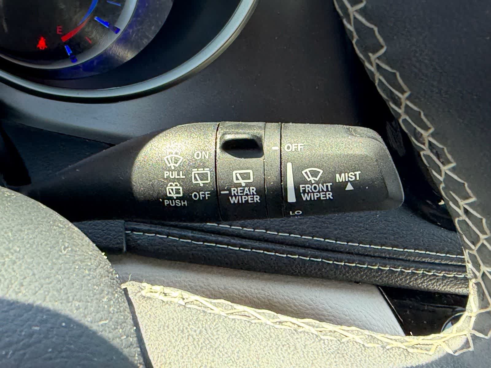 Chrysler Pacifica Hybrid Select 2024