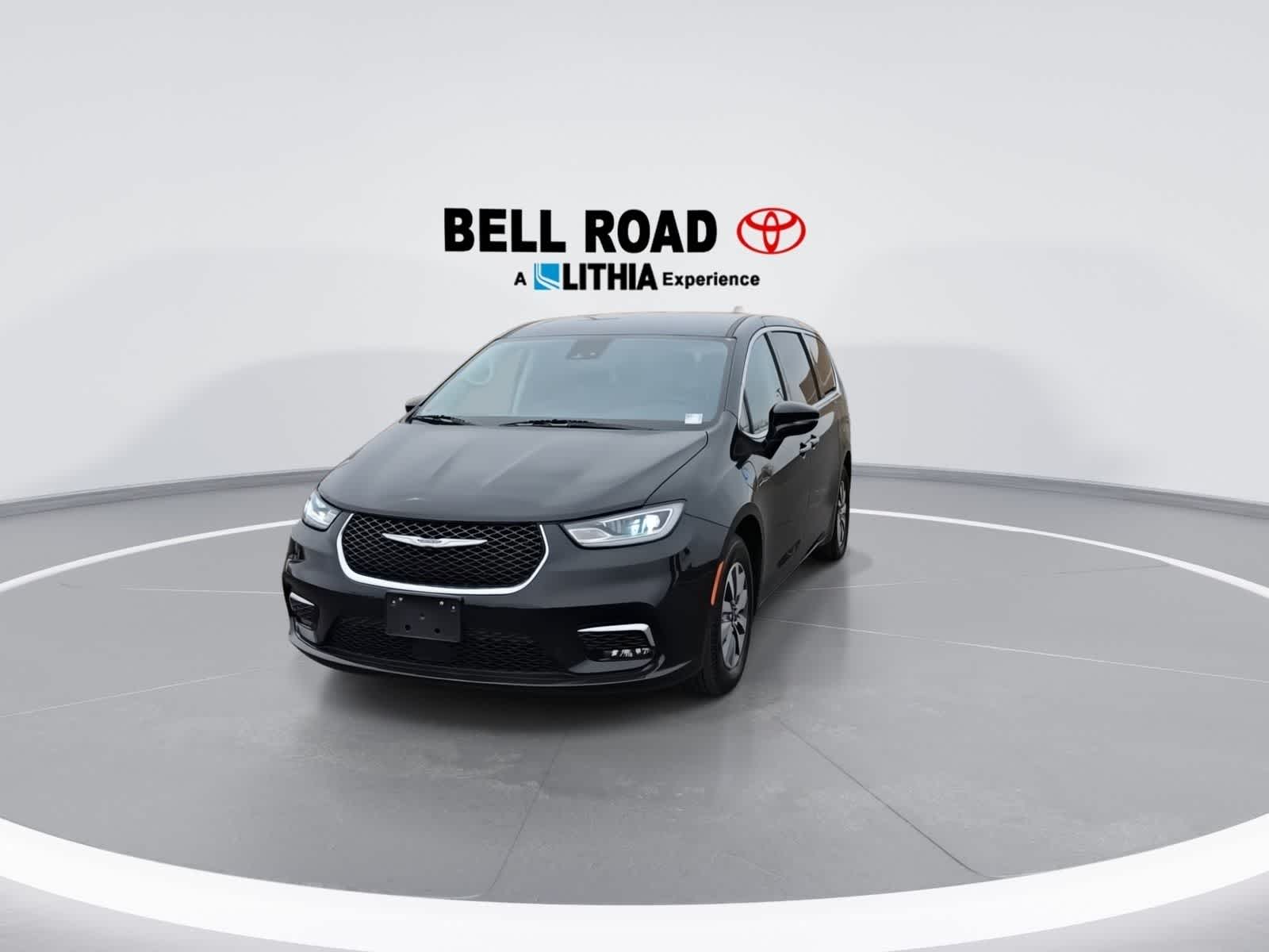 Chrysler Pacifica Hybrid Select 2024