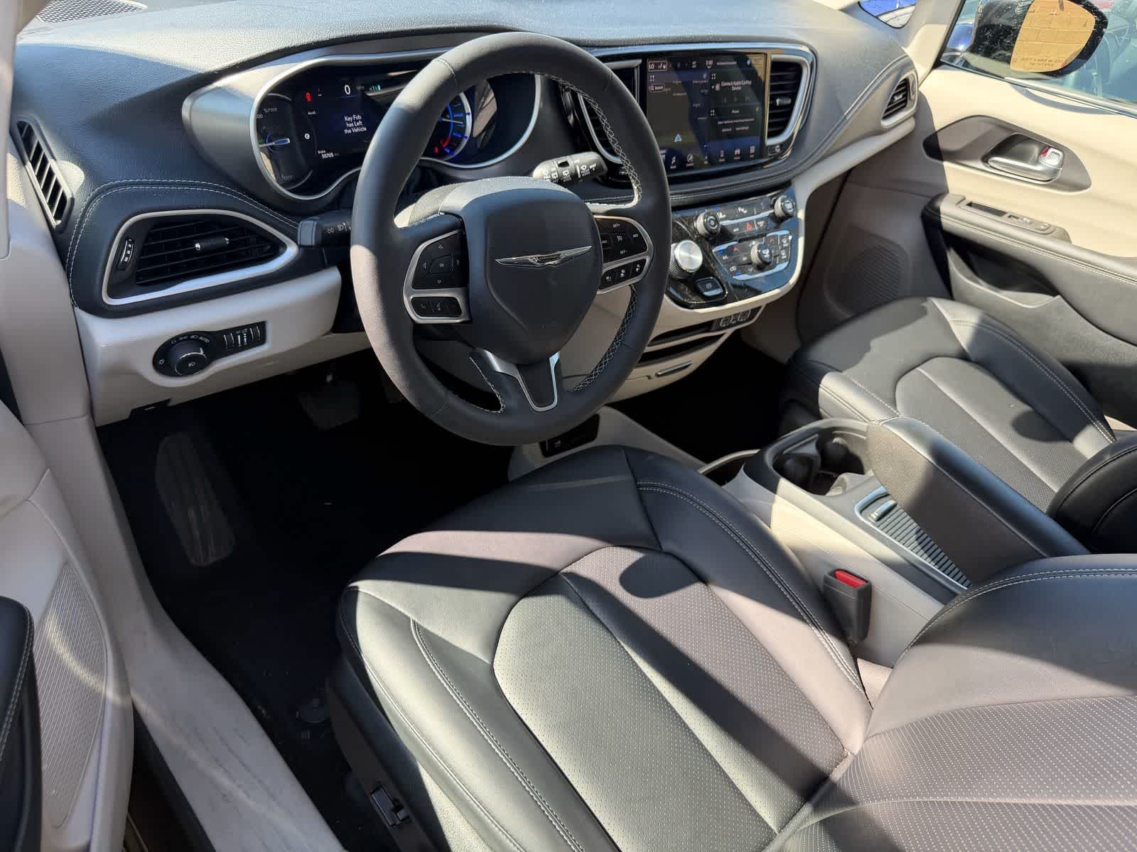 Chrysler Pacifica Hybrid Select 2024