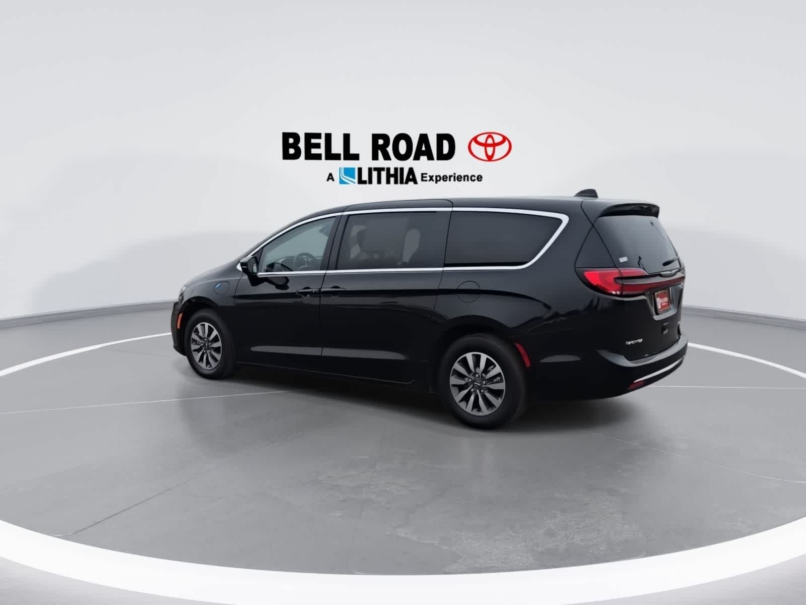 Chrysler Pacifica Hybrid Select 2024