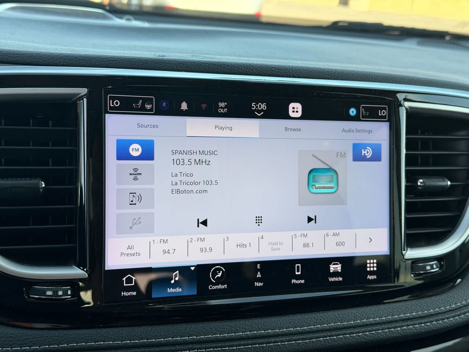 Chrysler Pacifica Hybrid Limited 2023
