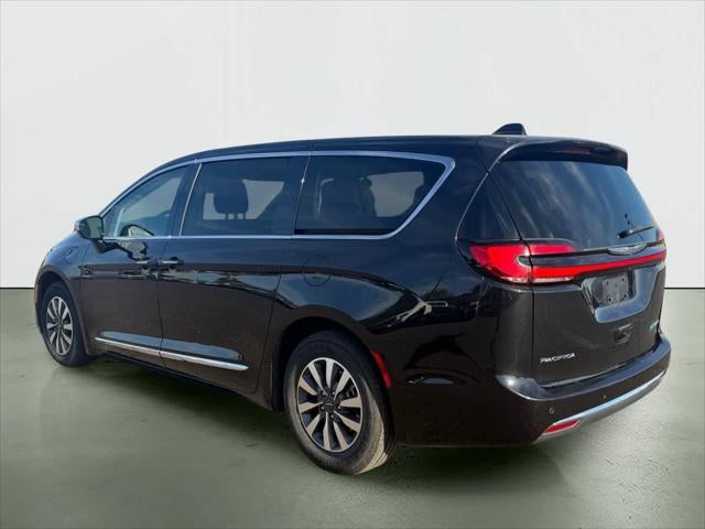 Chrysler Pacifica Hybrid Limited 2023