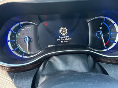 Chrysler Pacifica Hybrid Limited 2023