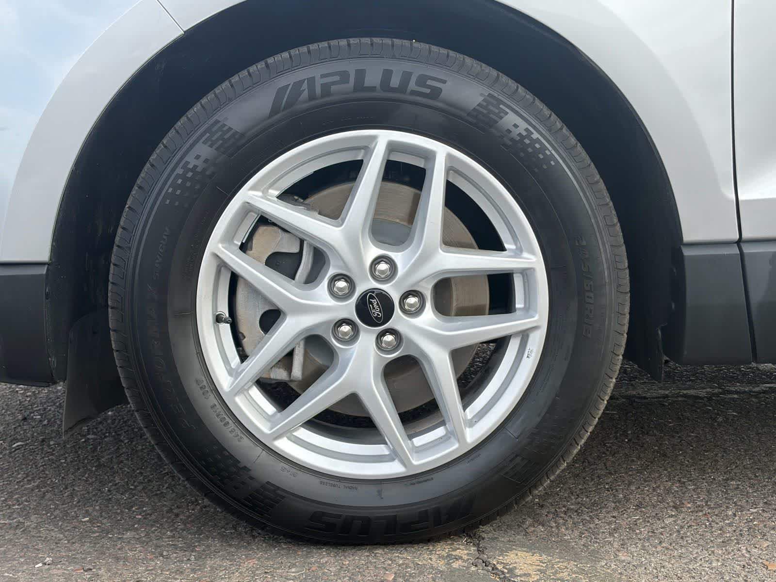 Ford Edge SEL 2024