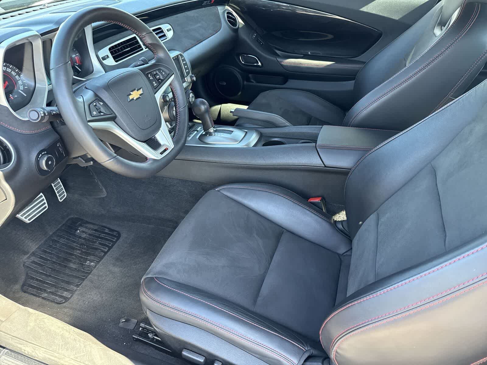 Chevrolet Camaro ZL1 2013