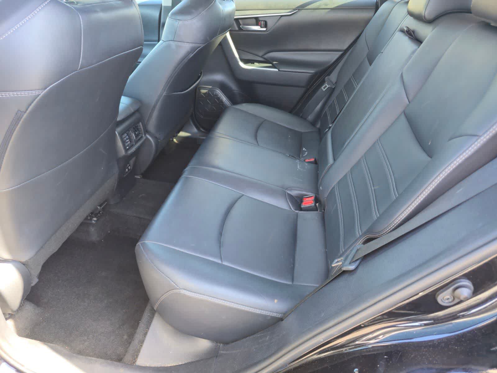 Toyota RAV4 XLE Premium 2020