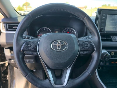 Toyota RAV4 XLE Premium 2020