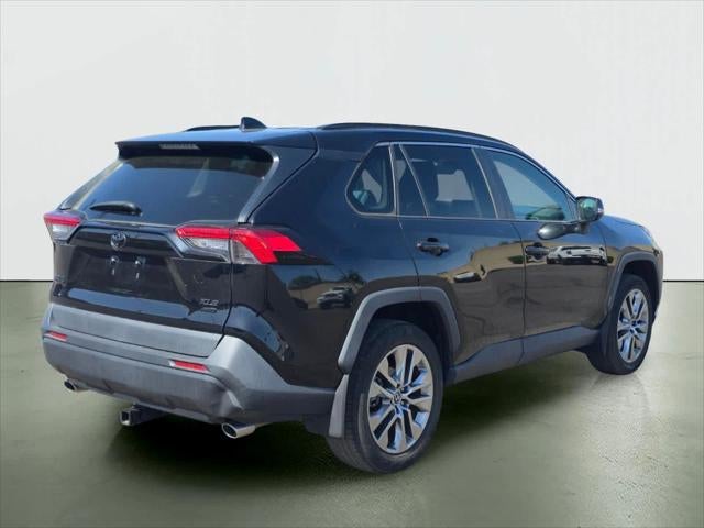 Toyota RAV4 XLE Premium 2020