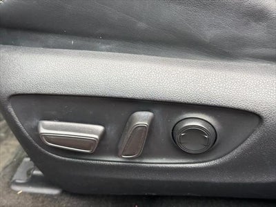 Toyota RAV4 XLE Premium 2021