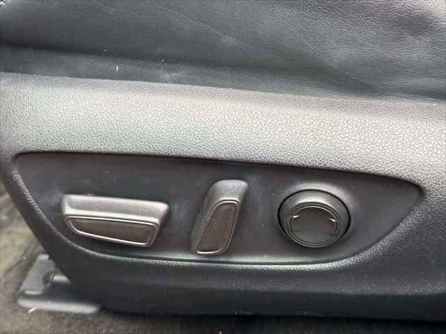 Toyota RAV4 XLE Premium 2021