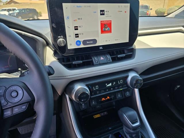 Toyota RAV4 XLE Premium 2023