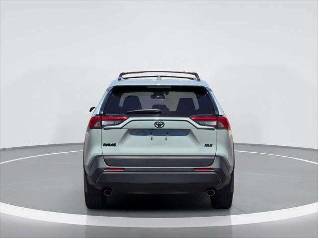 Toyota RAV4 XLE Premium 2023