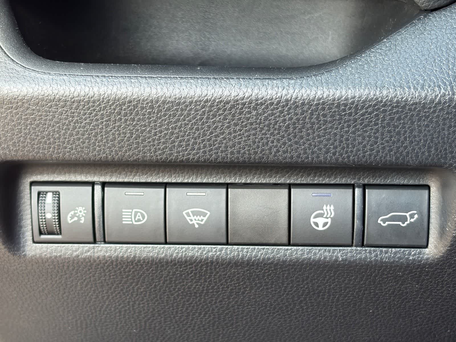 Toyota RAV4 Hybrid XSE 2020