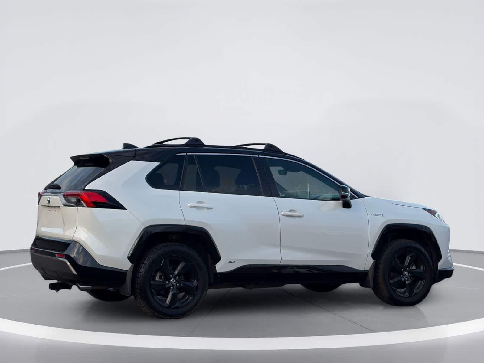 Toyota RAV4 Hybrid XSE 2020