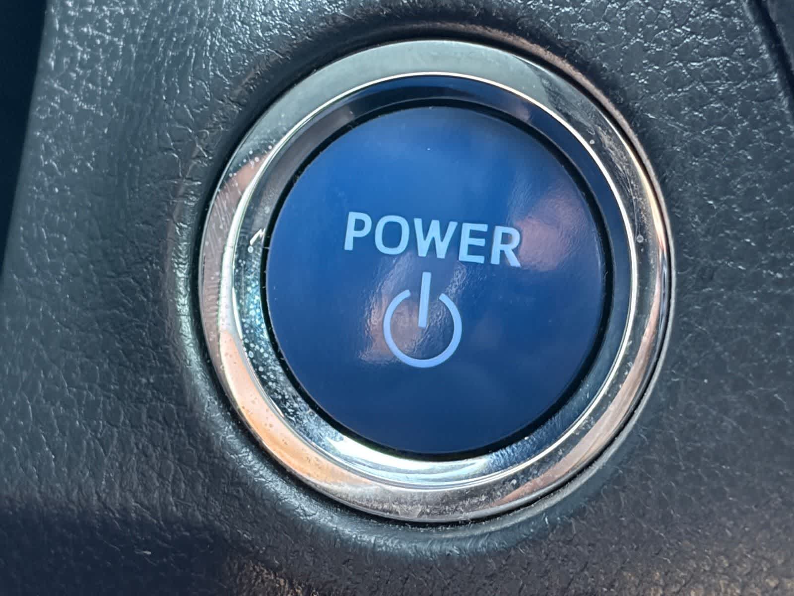 Toyota RAV4 Hybrid XSE 2020