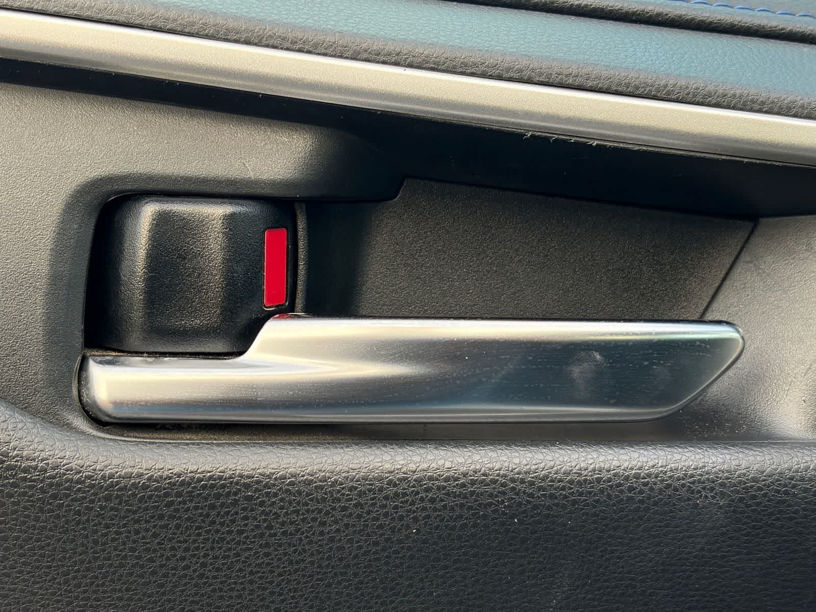 Toyota RAV4 Hybrid XSE 2020