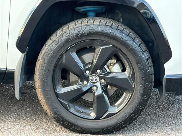 Toyota RAV4 Hybrid XSE 2020