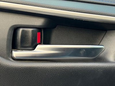 Toyota RAV4 Hybrid XSE 2020