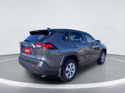 Toyota RAV4 LE 2024