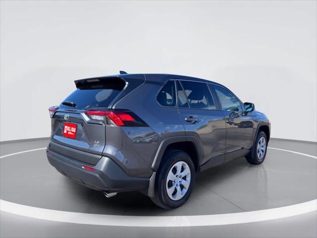 Toyota RAV4 LE 2024