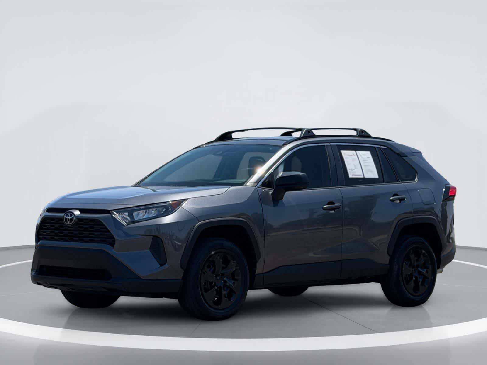 Toyota RAV4 LE 2021