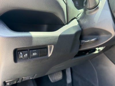 Toyota RAV4 LE 2021