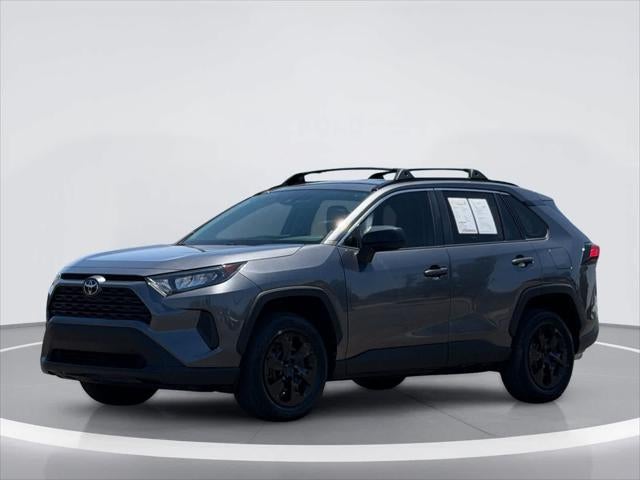Toyota RAV4 LE 2021