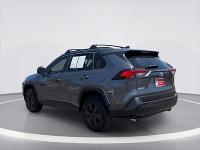 Toyota RAV4 LE 2021