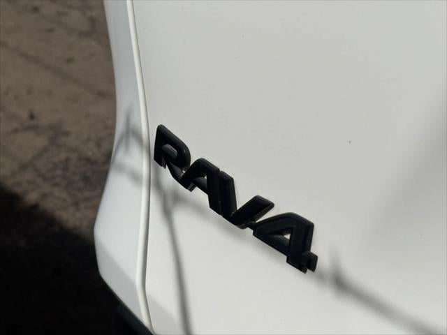 Toyota RAV4 Adventure 2024