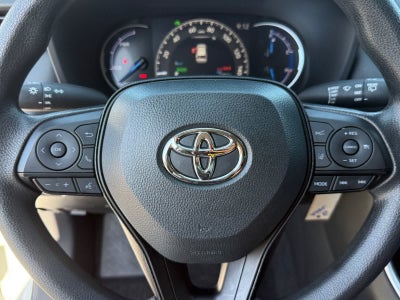 Toyota RAV4 Hybrid LE 2024