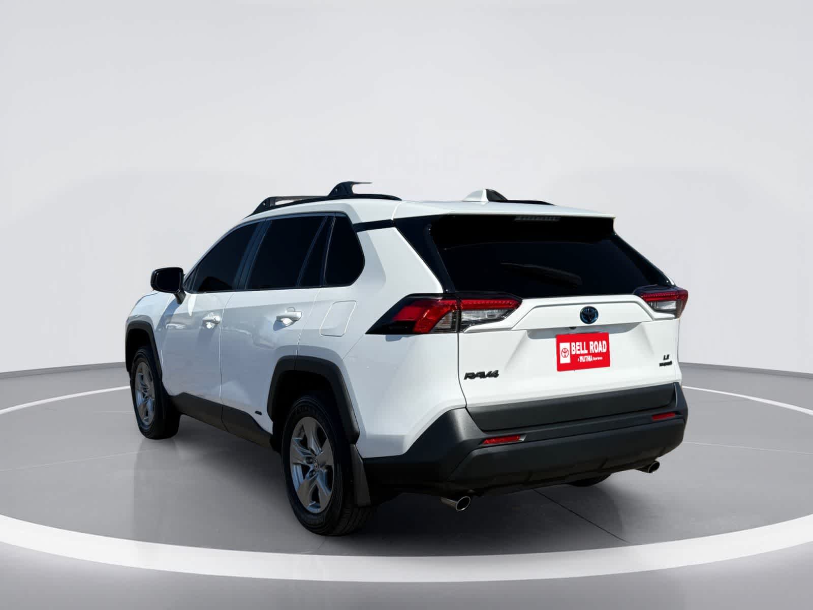Toyota RAV4 Hybrid LE 2024