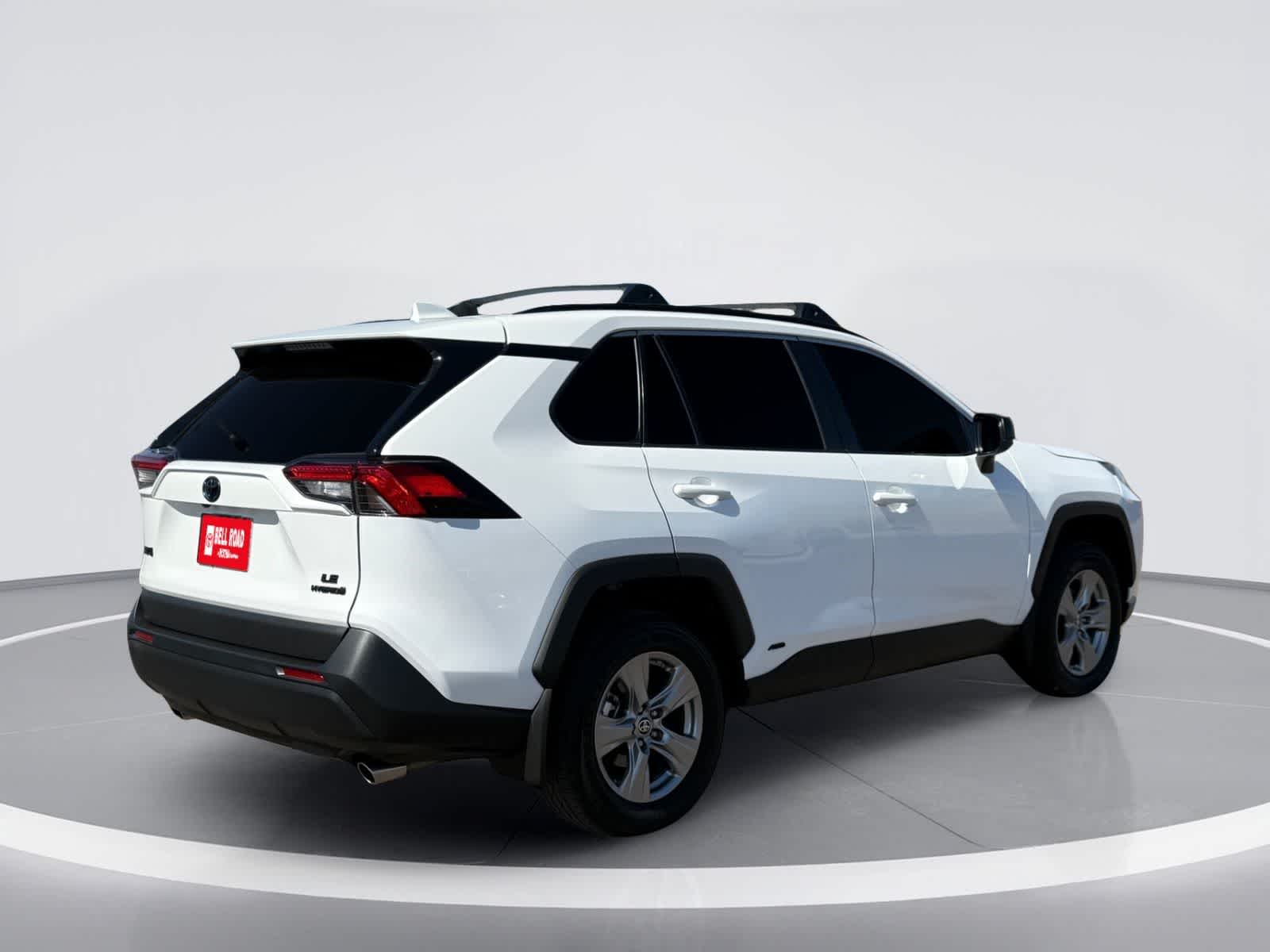 Toyota RAV4 Hybrid LE 2024