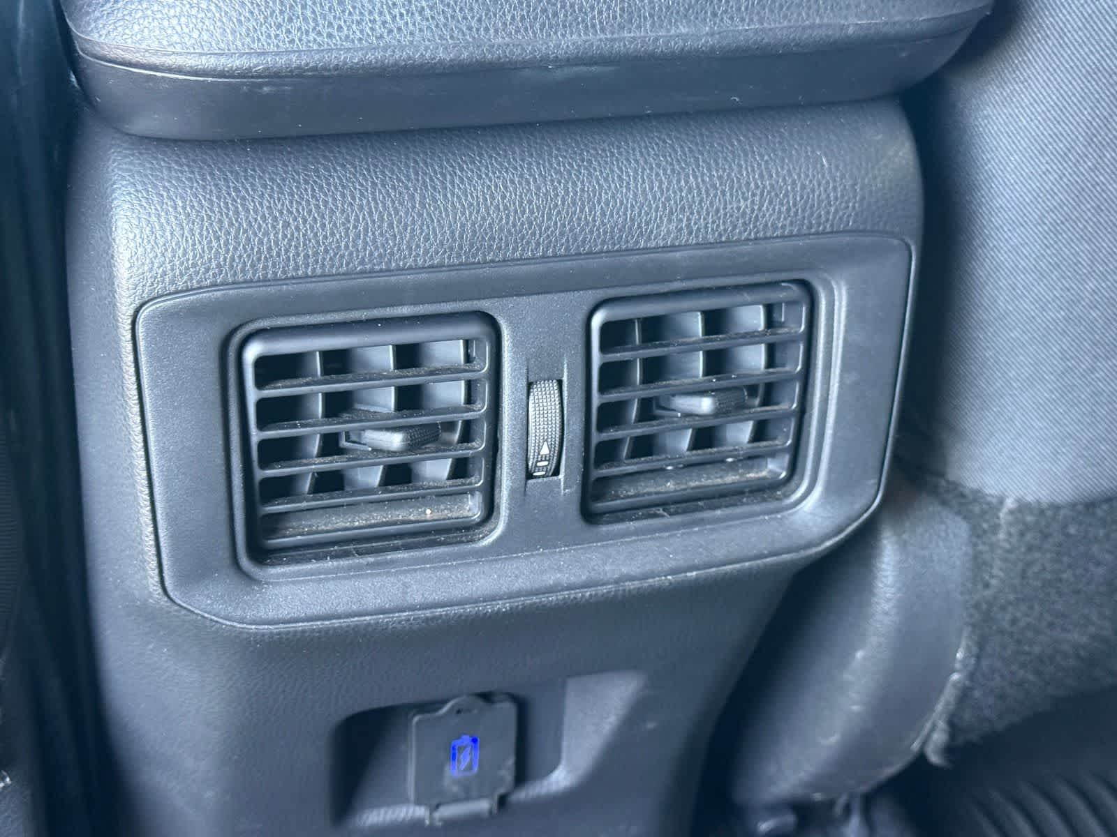 Toyota RAV4 Hybrid LE 2024