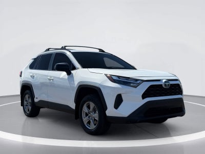 Toyota RAV4 Hybrid LE 2024
