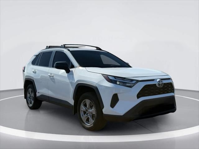 Toyota RAV4 Hybrid LE 2024