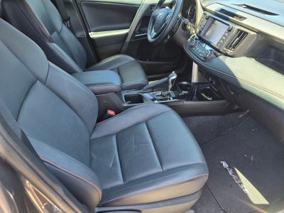 Toyota RAV4 SE 2018