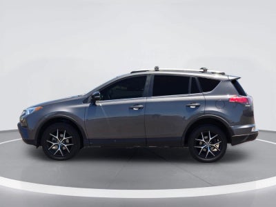 Toyota RAV4 SE 2018