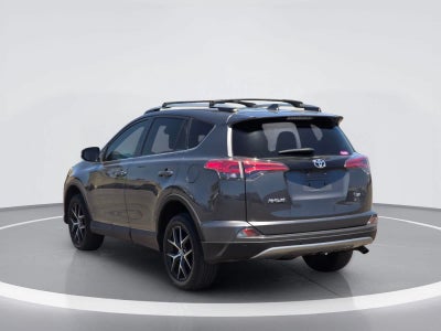 Toyota RAV4 SE 2018