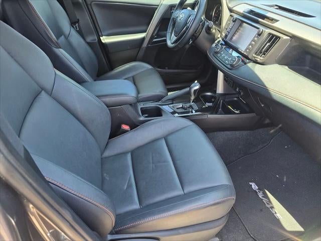 Toyota RAV4 SE 2018