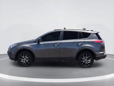Toyota RAV4 SE 2018