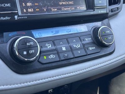 2016 Toyota RAV4 XLE