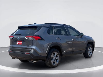Toyota RAV4 Hybrid XLE 2024
