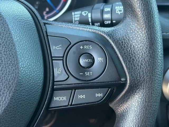 Toyota RAV4 Hybrid XLE 2024