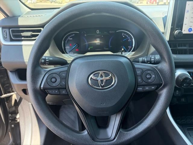 Toyota RAV4 Hybrid XLE 2024