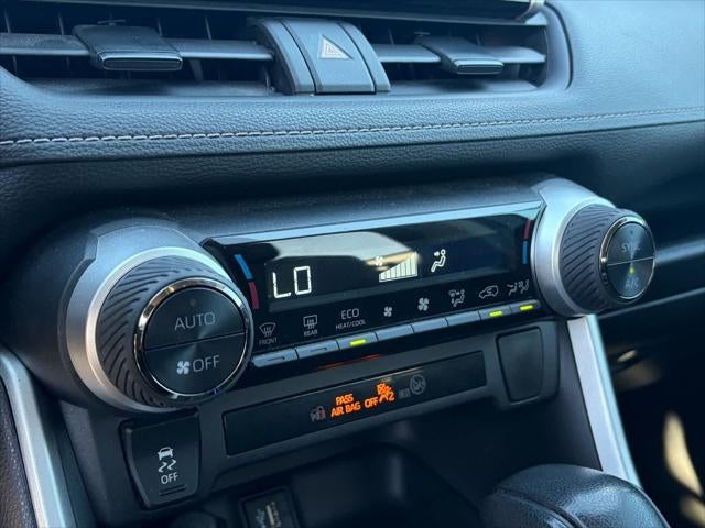 Toyota RAV4 Hybrid XLE 2024