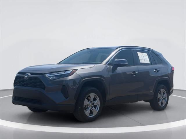 Toyota RAV4 Hybrid XLE 2024