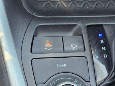 Toyota RAV4 Hybrid XLE 2021