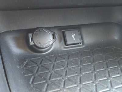 Toyota RAV4 Hybrid XLE 2021