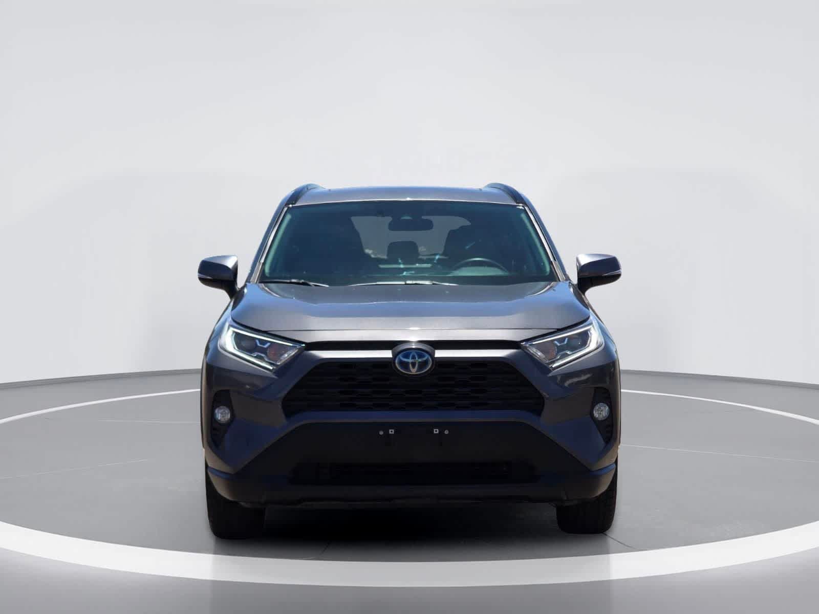 Toyota RAV4 Hybrid XLE 2021