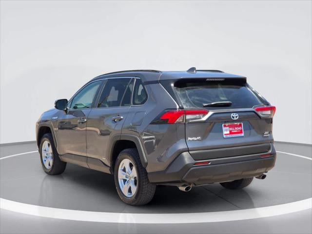 Toyota RAV4 Hybrid XLE 2021